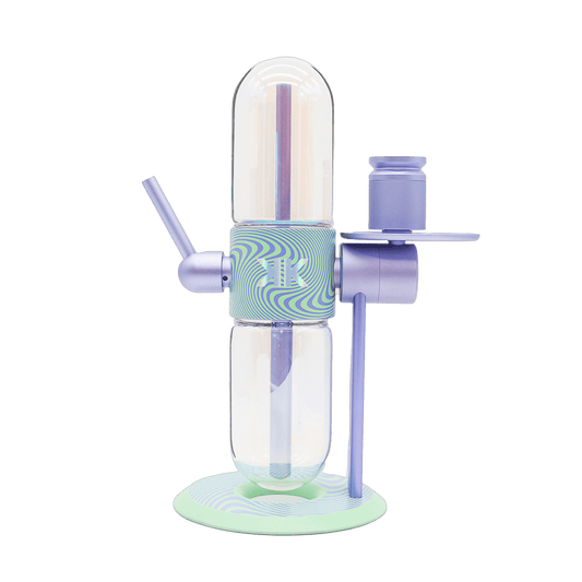 Wiz Khalifa Stündenglass gravity hookah front view with iridescent glass globes