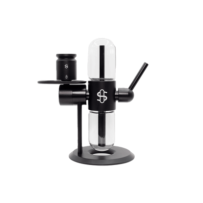 Stündenglass Kompact gravity infuser angled view with rotating glass globes